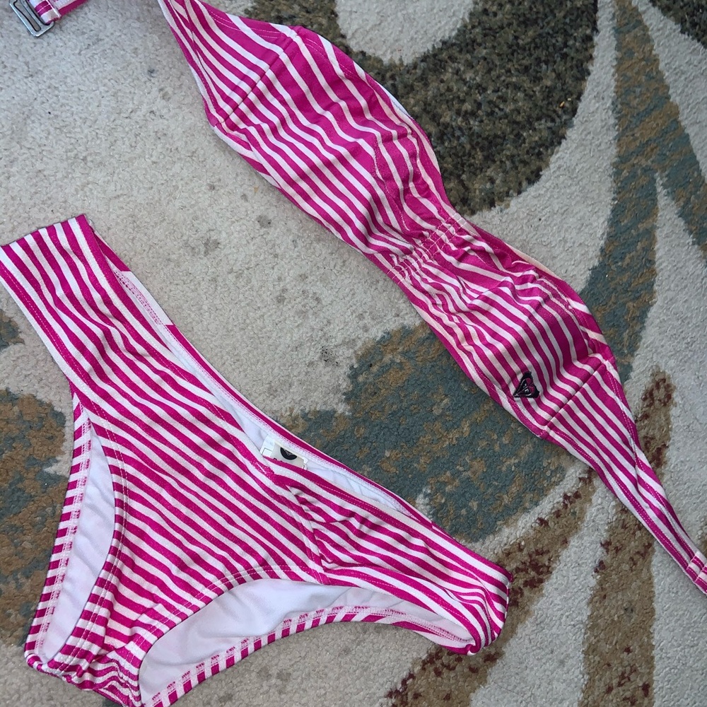 Two piece ROXY SWIMSUIT